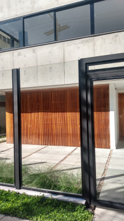 Imagem Imóvel com 3 Quartos à Venda, 110 m² em Menino Deus - Porto Alegre Imagem Imóvel com 3 Quartos à Venda, 110 m² em Menino Deus - Porto Alegre
