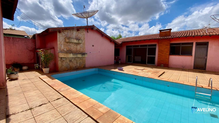 Imagem Sobrado com 4 Quartos à Venda, 409 m² em Jardim Paulista - Campo Grande Imagem Sobrado com 4 Quartos à Venda, 409 m² em Jardim Paulista - Campo Grande