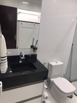 Imagem Casa com 3 Quartos à Venda, 250 m² em Taboão - São Bernardo Do Campo