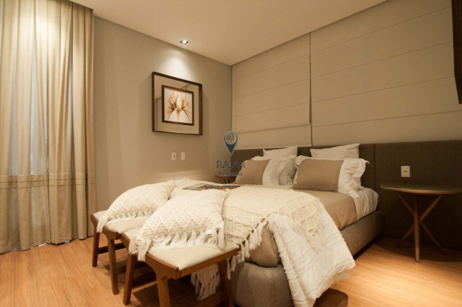 Imagem Loft com 4 Quartos à Venda,  em Centro - Balneário Camboriú