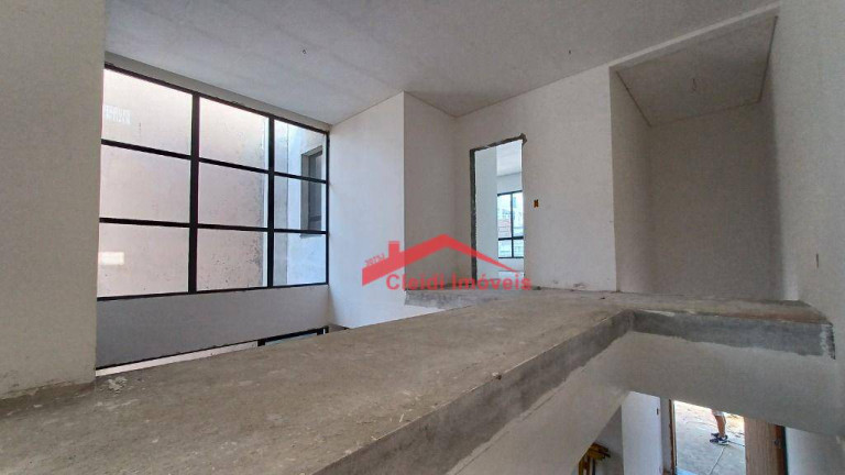Imagem Sobrado com 3 Quartos à Venda, 218 m² em Iririú - Joinville Imagem Sobrado com 3 Quartos à Venda, 218 m² em Iririú - Joinville