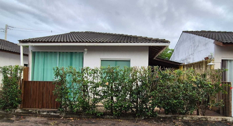 Imagem Casa com 2 Quartos à Venda, 54 m² em Nova Abrantes (abrantes) - Camaçari Imagem Casa com 2 Quartos à Venda, 54 m² em Nova Abrantes (abrantes) - Camaçari