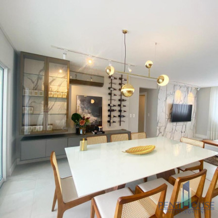 Imagem Apartamento com 3 Quartos à Venda, 130 m² em Pioneiros - Balneário Camboriú Imagem Apartamento com 3 Quartos à Venda, 130 m² em Pioneiros - Balneário Camboriú