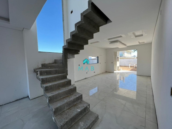 Imagem Sobrado com 2 Quartos à Venda, 110 m² em Ingleses Do Rio Vermelho - Florianópolis