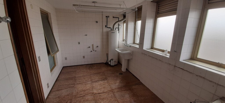 Imagem Apartamento com 4 Quartos à Venda, 367 m² em Floresta - Porto Alegre Imagem Apartamento com 4 Quartos à Venda, 367 m² em Floresta - Porto Alegre