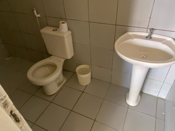 Imagem Casa com 4 Quartos à Venda, 214 m²em Passaré - Fortaleza Imagem Casa com 4 Quartos à Venda, 214 m²em Passaré - Fortaleza