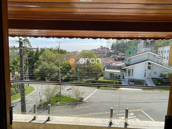 Imagem Casa com 3 Quartos à Venda, 439 m²