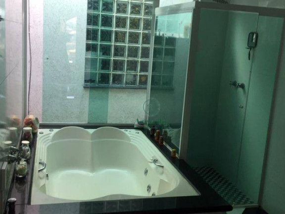 Imagem Sobrado com 3 Quartos à Venda, 425 m² em Vila Rosália - Guarulhos