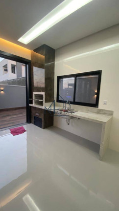 Imagem Sobrado com 3 Quartos à Venda, 312 m² em Residencial Parqville Jacarandá - Aparecida De Goiânia Imagem Sobrado com 3 Quartos à Venda, 312 m² em Residencial Parqville Jacarandá - Aparecida De Goiânia