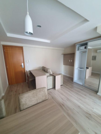 Imagem Imóvel com 1 Quarto à Venda, 35 m² em Campo Grande - Rio De Janeiro Imagem Imóvel com 1 Quarto à Venda, 35 m² em Campo Grande - Rio De Janeiro