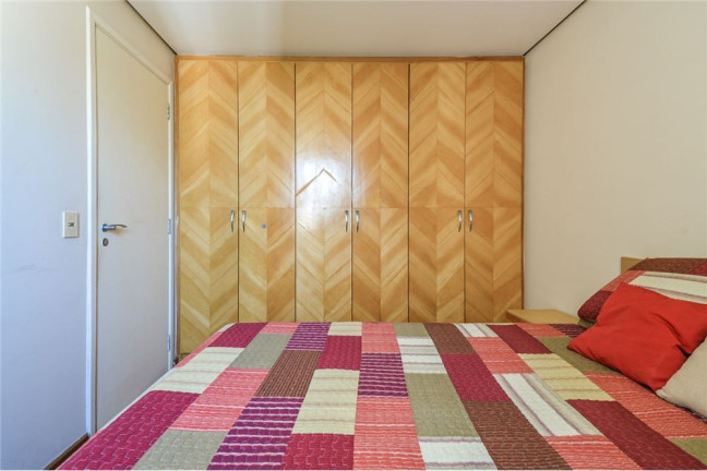 Imagem Casa com 2 Quartos à Venda, 64 m² em Moema - São Paulo
