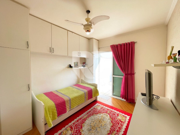 Imagem Casa com 3 Quartos à Venda, 295 m² em Aruã - Mogi Das Cruzes Imagem Casa com 3 Quartos à Venda, 295 m² em Aruã - Mogi Das Cruzes