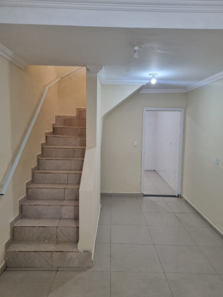 Imagem Sobrado com 4 Quartos para Alugar, 180 m² em Vila Arriete - São Paulo