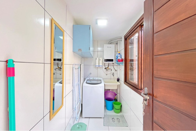 Imagem Casa com 2 Quartos à Venda, 128 m² em Espírito Santo - Porto Alegre Imagem Casa com 2 Quartos à Venda, 128 m² em Espírito Santo - Porto Alegre