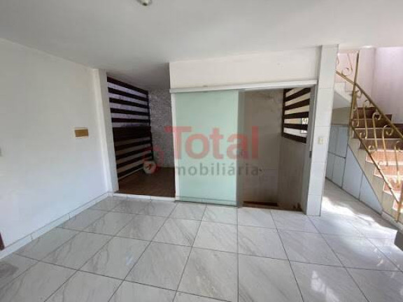Imagem Casa com 3 Quartos à Venda, 213 m² em Quitandinha - Timóteo Imagem Casa com 3 Quartos à Venda, 213 m² em Quitandinha - Timóteo