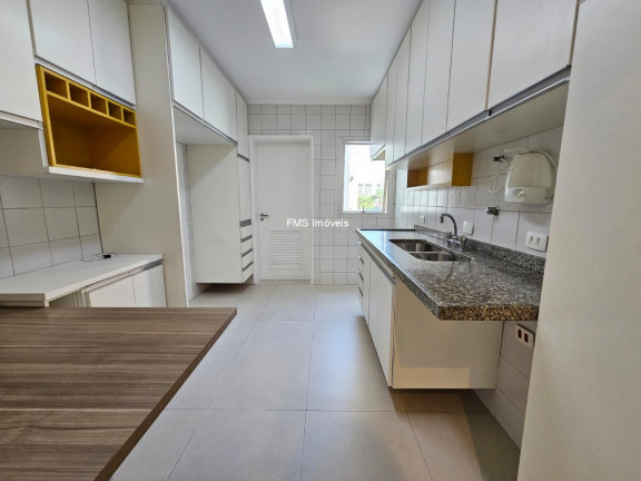 Imagem Imóvel com 3 Quartos para Alugar, 161 m² em Moema - São Paulo Imagem Imóvel com 3 Quartos para Alugar, 161 m² em Moema - São Paulo