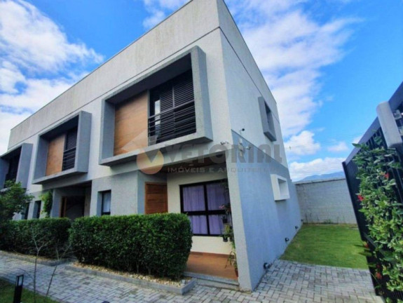 Imagem Imóvel com 2 Quartos à Venda, 95 m²