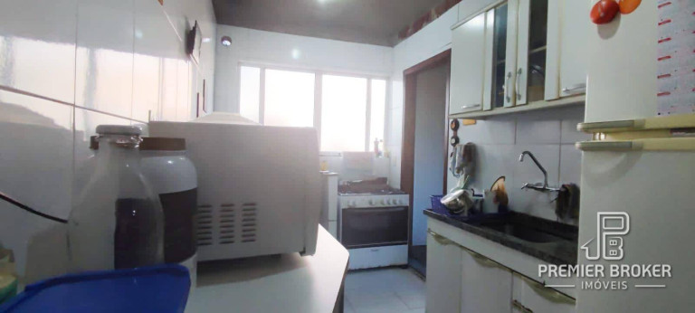 Imagem Casa com 4 Quartos à Venda, 145 m² em Artistas - Teresópolis Imagem Casa com 4 Quartos à Venda, 145 m² em Artistas - Teresópolis
