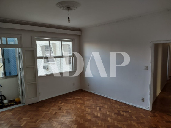 Imagem Imóvel com 3 Quartos à Venda, 130 m² em Flamengo - Rio De Janeiro Imagem Imóvel com 3 Quartos à Venda, 130 m² em Flamengo - Rio De Janeiro