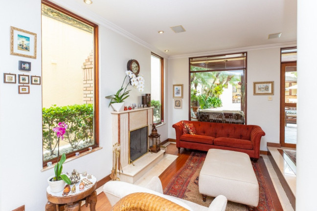 Imagem Casa com 4 Quartos à Venda, em Jardim Das Bandeiras - São Paulo Imagem Casa com 4 Quartos à Venda, em Jardim Das Bandeiras - São Paulo