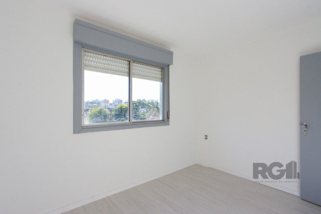 Imagem Imóvel com 2 Quartos à Venda, 110 m² em Camaquã - Porto Alegre Imagem Imóvel com 2 Quartos à Venda, 110 m² em Camaquã - Porto Alegre