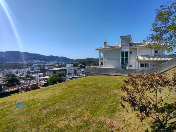 Imagem Terreno à Venda, 720 m² em Trindade - Florianópolis Imagem Terreno à Venda, 720 m² em Trindade - Florianópolis