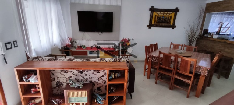 Imagem Sobrado com 3 Quartos à Venda, 155 m² em Itaguá - Ubatuba
