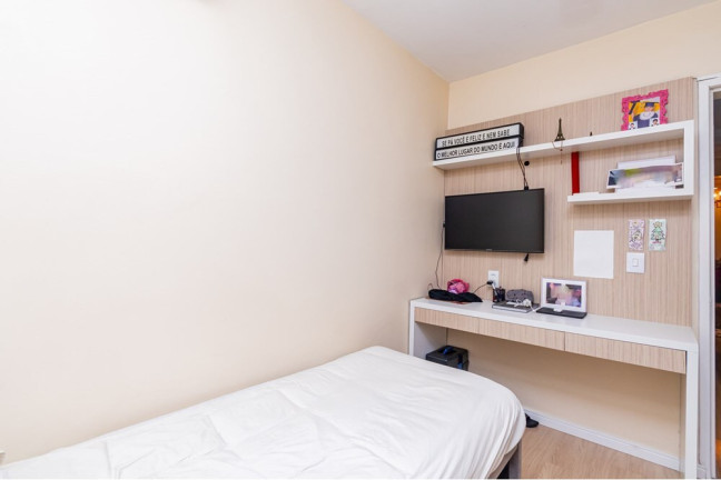 Imagem Apartamento com 3 Quartos à Venda, 73 m² em Jardim Itu - Porto Alegre Imagem Apartamento com 3 Quartos à Venda, 73 m² em Jardim Itu - Porto Alegre