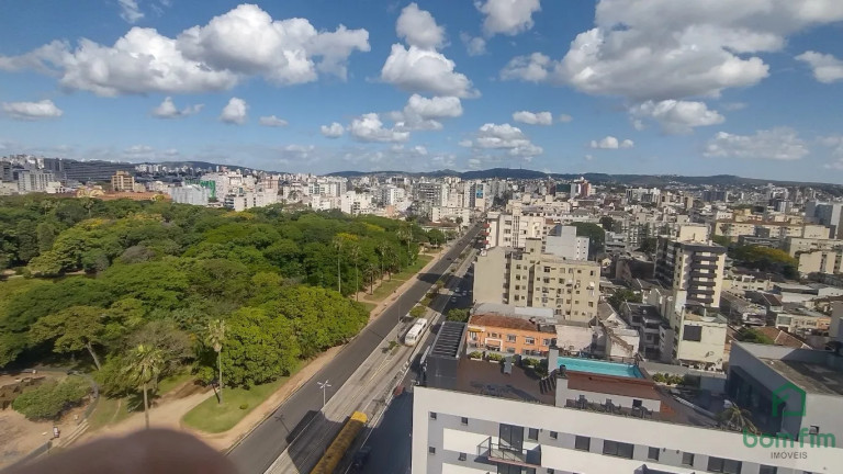 Imagem Apartamento com 1 Quarto à Venda, 34 m² em Centro Histórico - Porto Alegre Imagem Apartamento com 1 Quarto à Venda, 34 m² em Centro Histórico - Porto Alegre