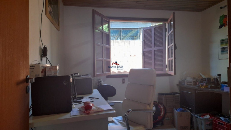 Imagem Casa com 3 Quartos à Venda, 2.350 m² em São João Do Rio Vermelho - Florianópolis Imagem Casa com 3 Quartos à Venda, 2.350 m² em São João Do Rio Vermelho - Florianópolis