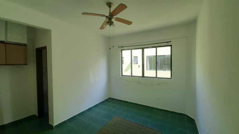 Imagem Kitnet com 1 Quarto à Venda, 17 m² em Ocian - Praia Grande Imagem Kitnet com 1 Quarto à Venda, 17 m² em Ocian - Praia Grande