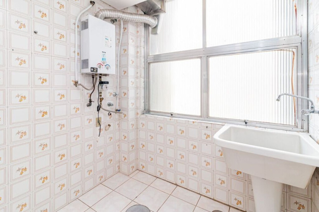 Imagem Apartamento com 3 Quartos à Venda, 110 m² em Três Figueiras - Porto Alegre Imagem Apartamento com 3 Quartos à Venda, 110 m² em Três Figueiras - Porto Alegre
