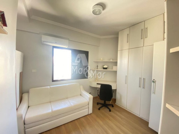 Imagem Apartamento com 3 Quartos à Venda, 135 m² em Pitangueiras - Guarujá Imagem Apartamento com 3 Quartos à Venda, 135 m² em Pitangueiras - Guarujá