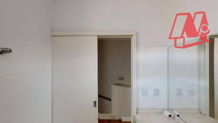 Imagem Casa com 3 Quartos à Venda, 196 m² em Rio Branco - Porto Alegre Imagem Casa com 3 Quartos à Venda, 196 m² em Rio Branco - Porto Alegre