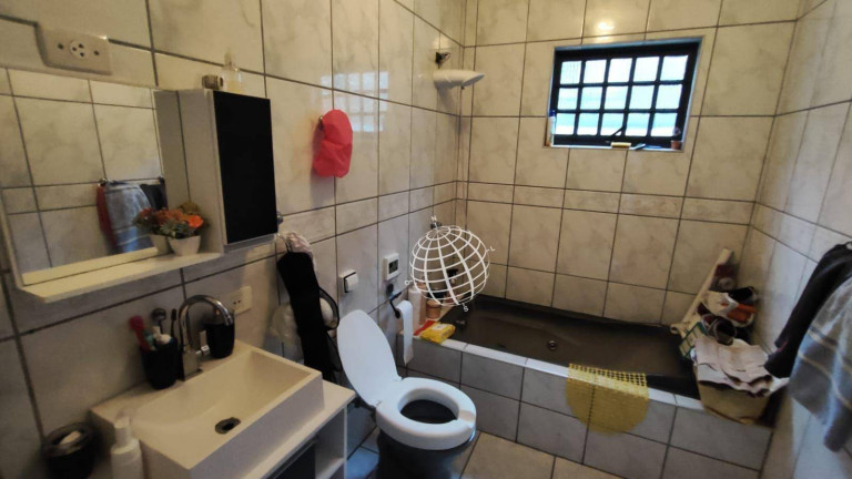 Imagem Casa com 2 Quartos à Venda, 140 m² em Jardim Alvinópolis - Atibaia Imagem Casa com 2 Quartos à Venda, 140 m² em Jardim Alvinópolis - Atibaia