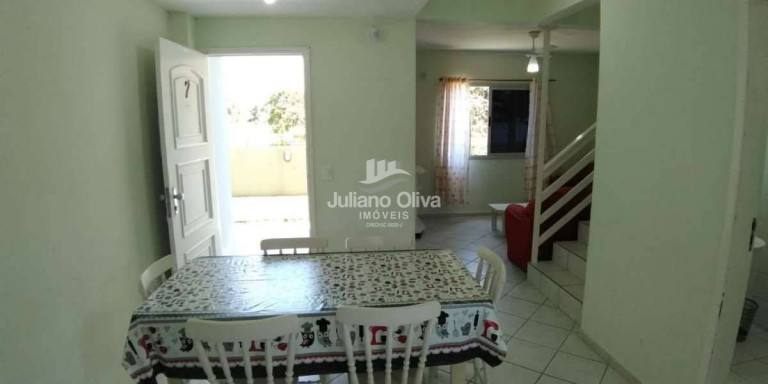 Imagem Sobrado com 3 Quartos à Venda, 103 m² em Barra Do Sai - Itapoá