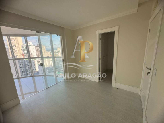 Imagem Apartamento com 3 Quartos à Venda, 128 m² em Centro - Balneário Camboriú Imagem Apartamento com 3 Quartos à Venda, 128 m² em Centro - Balneário Camboriú