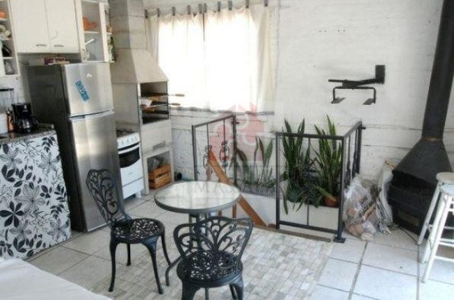 Imagem Cobertura com 2 Quartos à Venda, 39 m² em Rio Branco - Porto Alegre Imagem Cobertura com 2 Quartos à Venda, 39 m² em Rio Branco - Porto Alegre