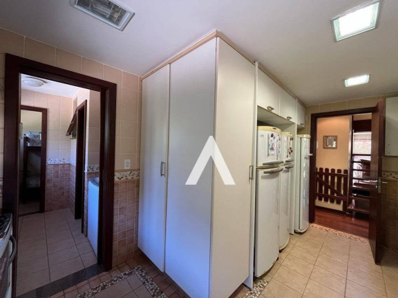 Imagem Casa com 4 Quartos à Venda, 186 m² em Alto - Teresópolis Imagem Casa com 4 Quartos à Venda, 186 m² em Alto - Teresópolis