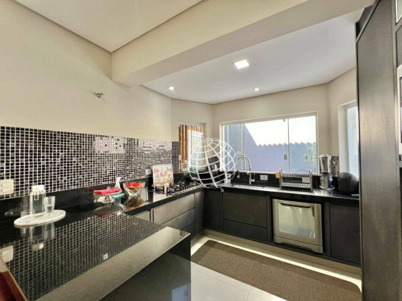 Imagem Casa com 4 Quartos à Venda, 301 m² em Jardim Floresta - Atibaia Imagem Casa com 4 Quartos à Venda, 301 m² em Jardim Floresta - Atibaia