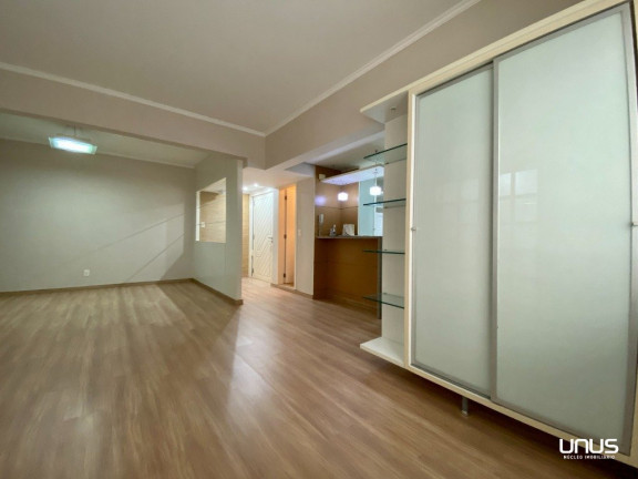 Imagem Apartamento com 3 Quartos à Venda, 153 m² em Centro - Florianópolis Imagem Apartamento com 3 Quartos à Venda, 153 m² em Centro - Florianópolis