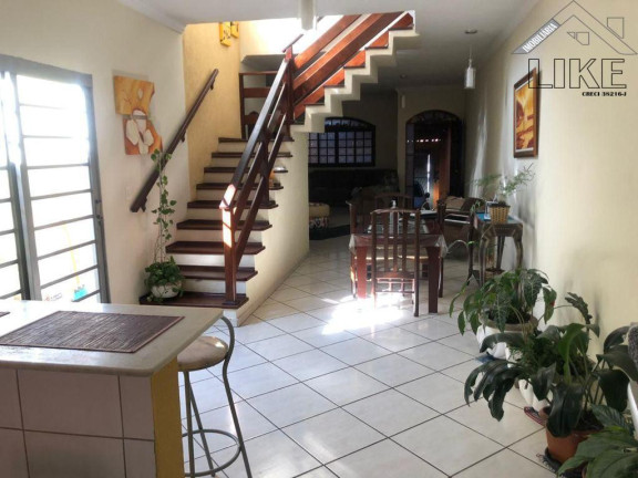 Imagem Casa com 3 Quartos à Venda, 240 m² em Jardim Torrão De Ouro - São José Dos Campos Imagem Casa com 3 Quartos à Venda, 240 m² em Jardim Torrão De Ouro - São José Dos Campos