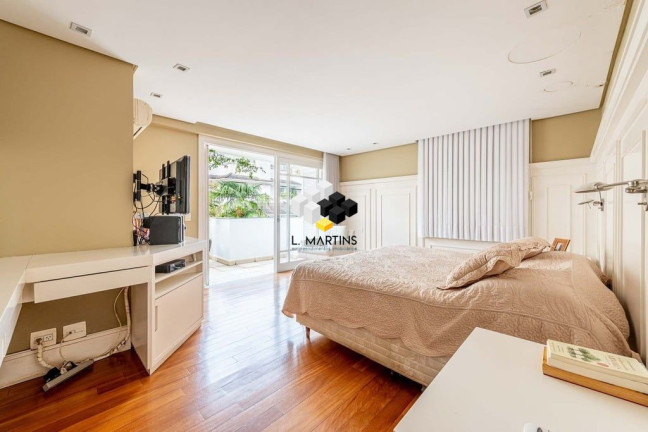 Imagem Casa de Condomínio com 3 Quartos à Venda, 566 m² em Boa Vista - Porto Alegre Imagem Casa de Condomínio com 3 Quartos à Venda, 566 m² em Boa Vista - Porto Alegre