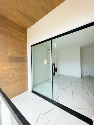 Imagem Casa com 3 Quartos à Venda, 117 m² em Portal De Jacaraípe - Serra Imagem Casa com 3 Quartos à Venda, 117 m² em Portal De Jacaraípe - Serra