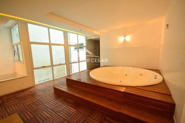 Imagem Apartamento com 1 Quarto à Venda, 44 m²