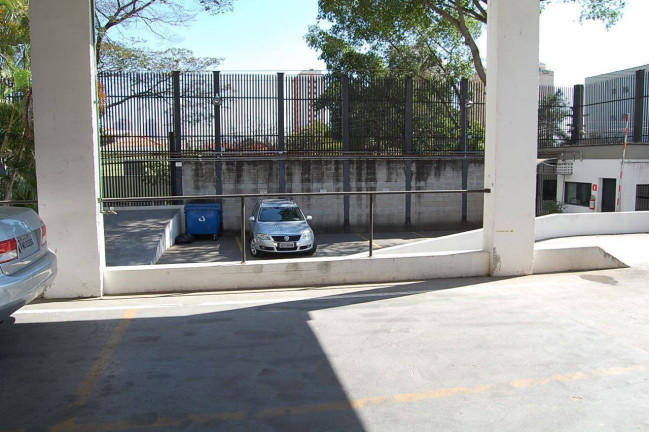 Imóvel Comercial à Venda, 2.750 m² em Vila Santa Catarina - São Paulo