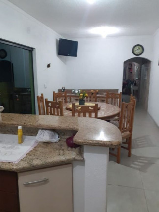 Imagem Sobrado com 3 Quartos à Venda, 262 m² em Vila Perracini - Poá