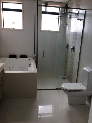Imagem Apartamento com 3 Quartos à Venda, 307 m² em Atiradores - Joinville