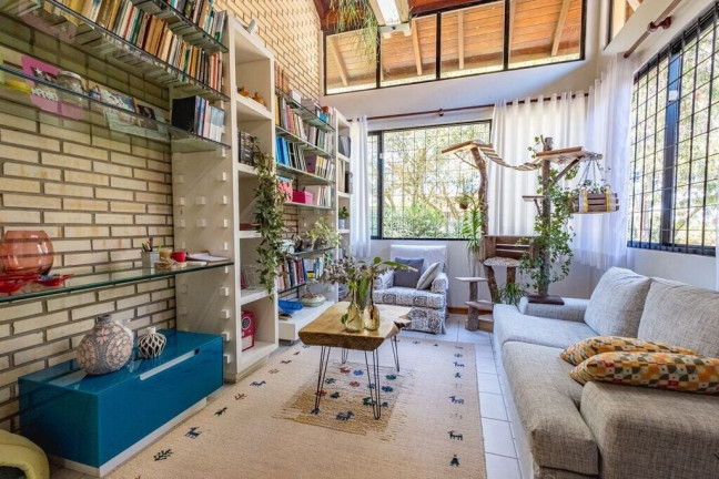 Imagem Casa de Condomínio com 4 Quartos à Venda, 378 m² em João Paulo - Florianópolis Imagem Casa de Condomínio com 4 Quartos à Venda, 378 m² em João Paulo - Florianópolis