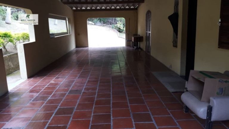 Imagem Chácara com 4 Quartos à Venda, 1.100 m² em Alto Da Serra - São Roque Imagem Chácara com 4 Quartos à Venda, 1.100 m² em Alto Da Serra - São Roque